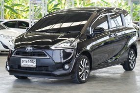 2017 Toyota Sienta 1.5 V ฟรีดาวน์
